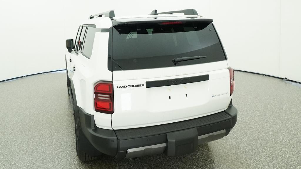 2026 Toyota Land Cruiser 4WD (Natl)