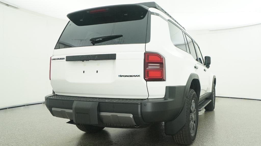 2026 Toyota Land Cruiser 4WD (Natl)