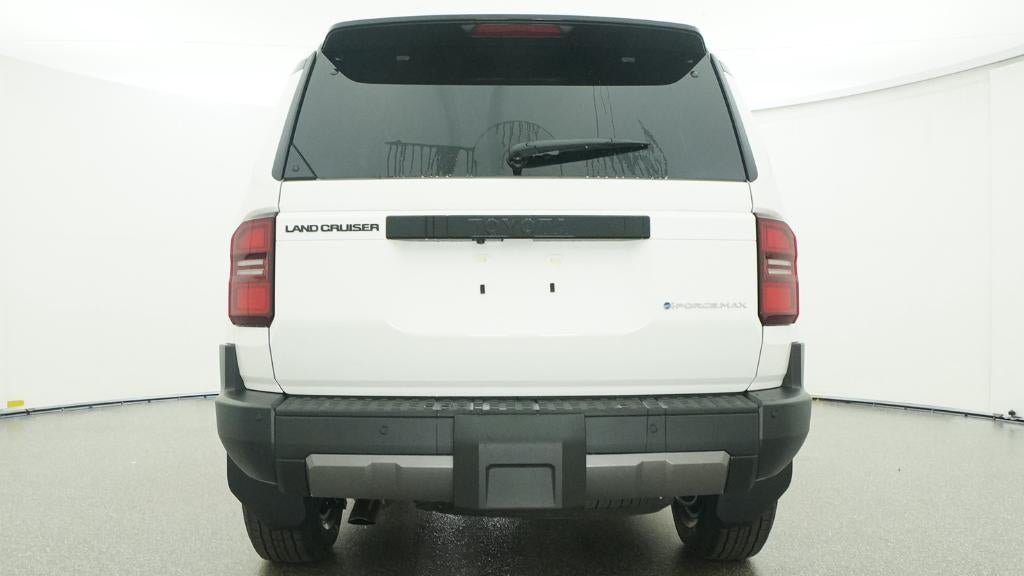 2026 Toyota Land Cruiser 4WD (Natl)