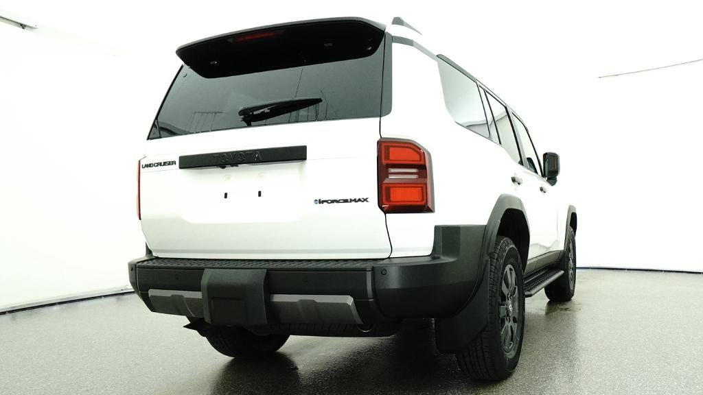 2026 Toyota Land Cruiser 4WD (Natl)