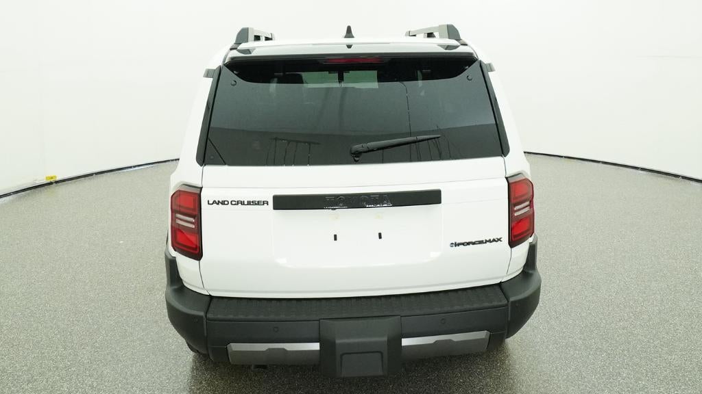 2026 Toyota Land Cruiser 4WD (Natl)