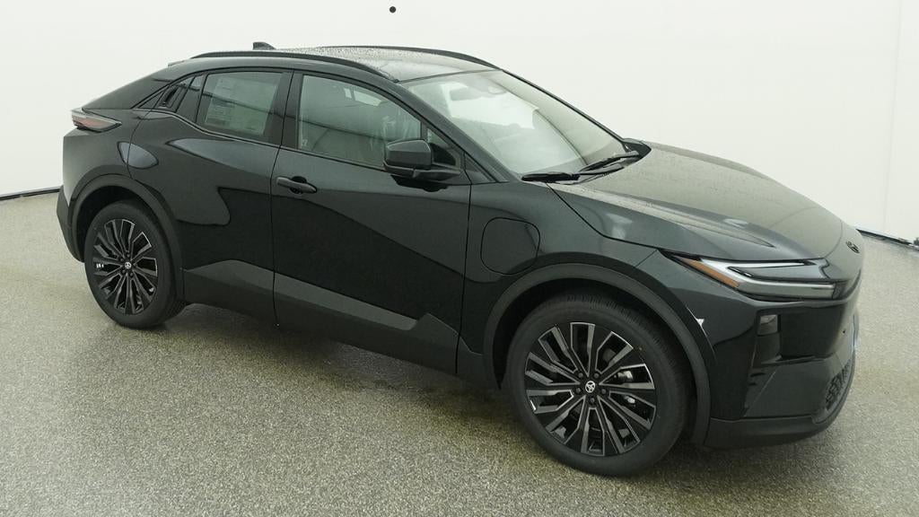 2026 Toyota C-HR XSE