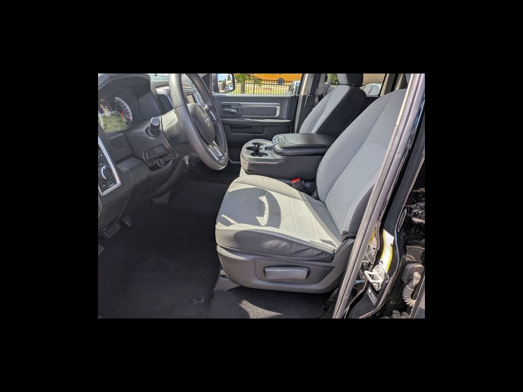 2024 RAM 1500 Classic SLT