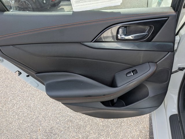 2023 Nissan Maxima SR