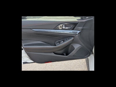 2023 Nissan Maxima SR