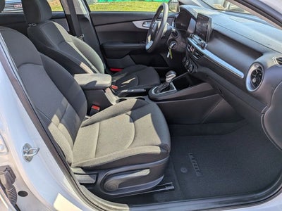 2023 Kia Forte LX