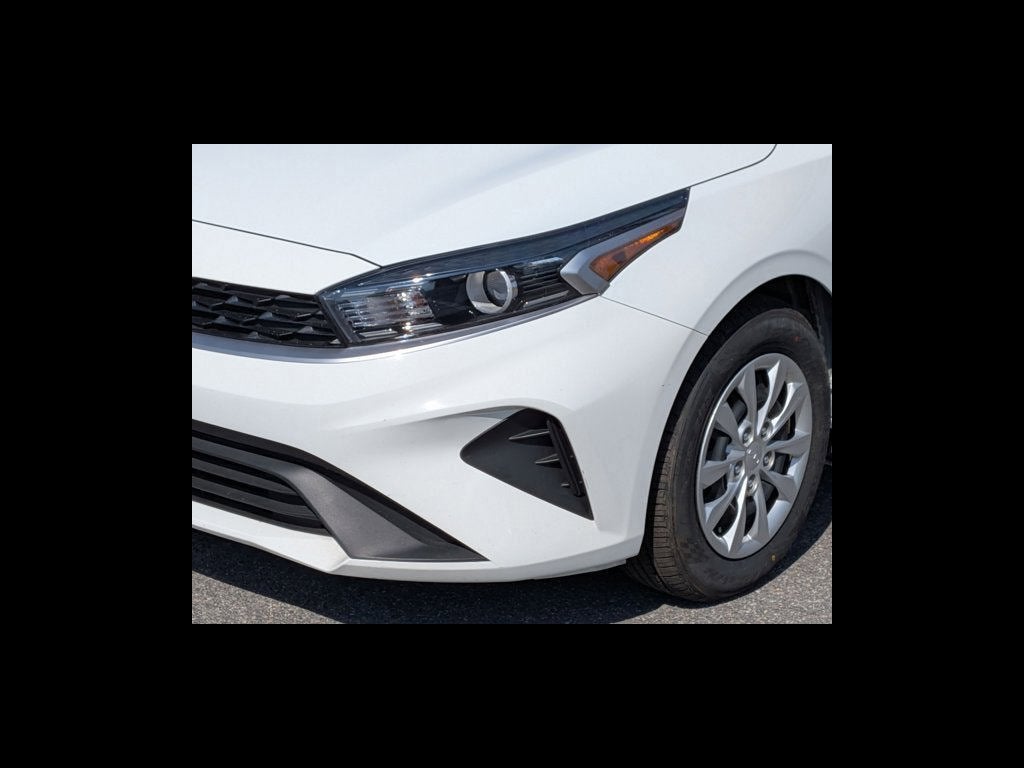 2023 Kia Forte LX
