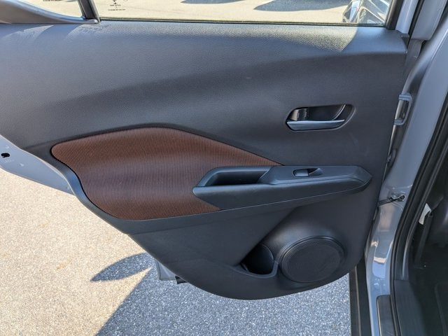 2021 Nissan Kicks SR