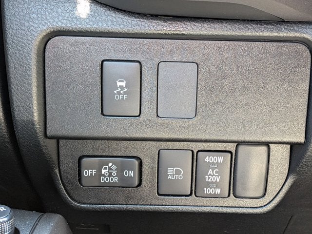 2022 Toyota Tacoma 2WD SR5