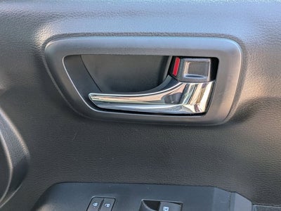 2022 Toyota Tacoma 2WD SR5