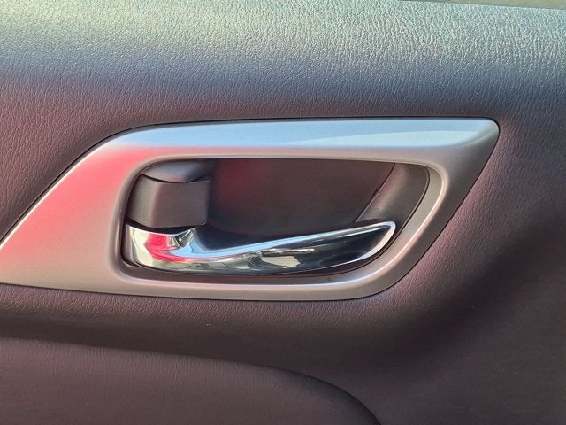 2020 Nissan Pathfinder Platinum