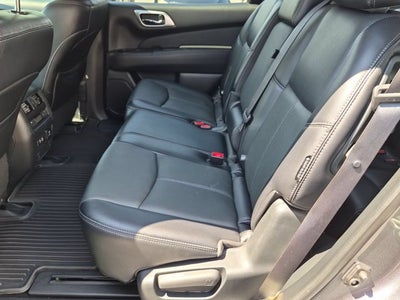 2020 Nissan Pathfinder Platinum