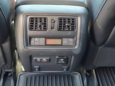 2020 Nissan Pathfinder Platinum