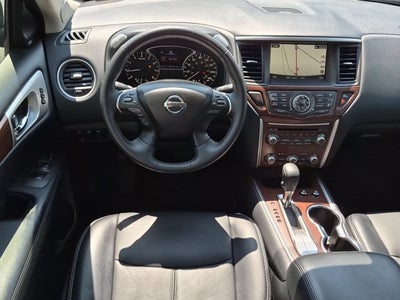 2020 Nissan Pathfinder Platinum
