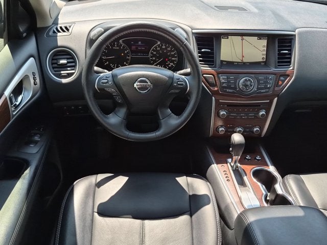 2020 Nissan Pathfinder Platinum