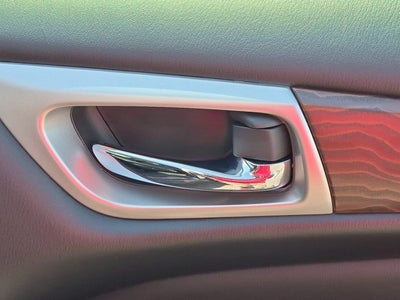 2020 Nissan Pathfinder Platinum