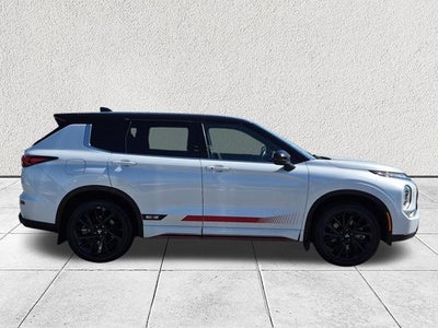 2024 Mitsubishi Outlander SE Black Edition