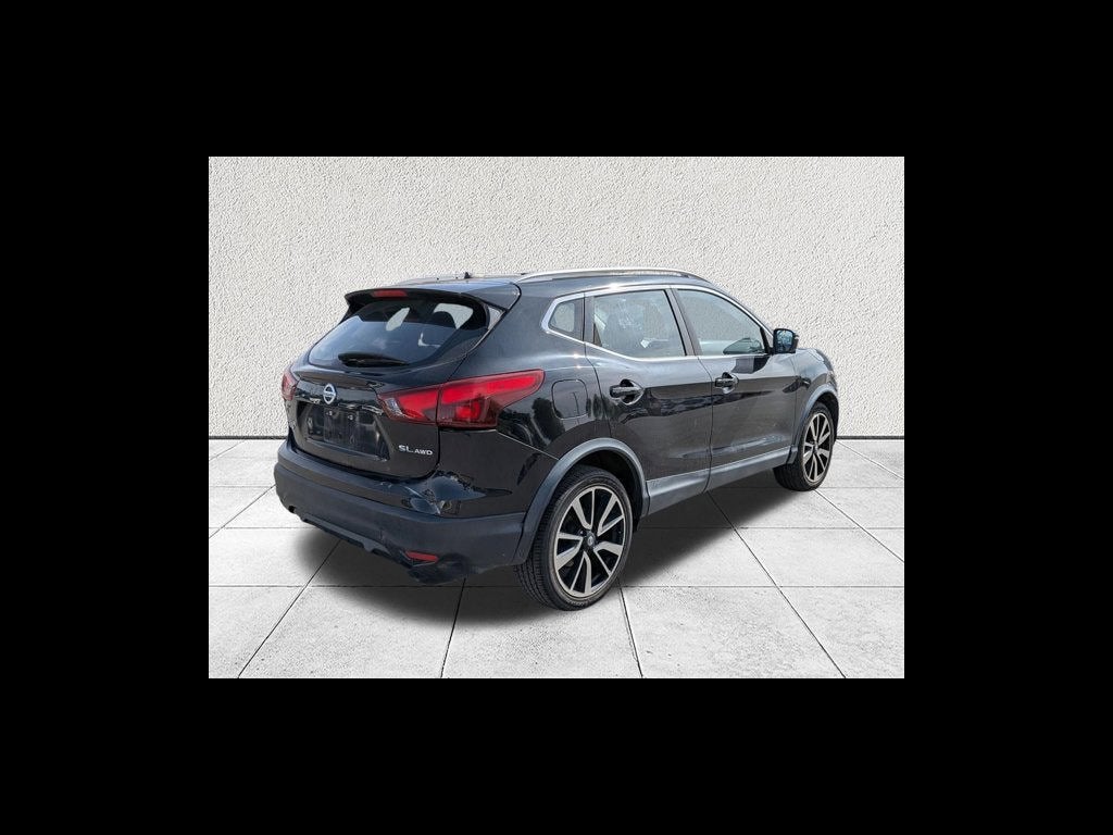 2017 Nissan Rogue Sport SL