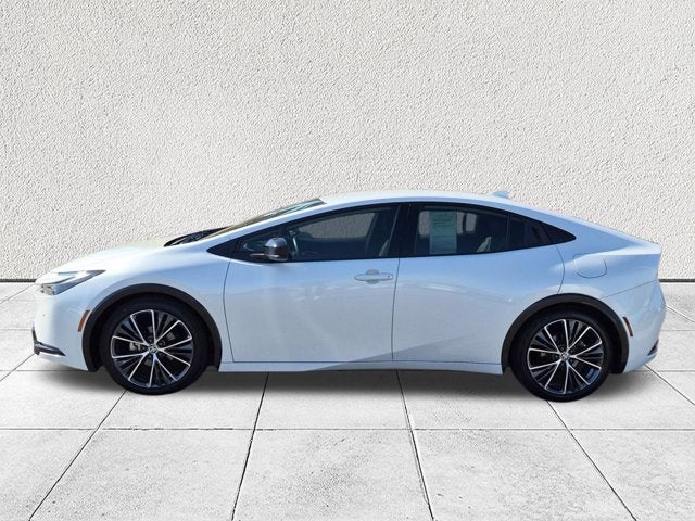 2023 Toyota Prius LE