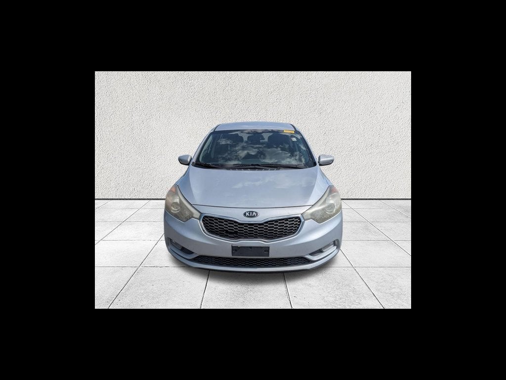 2016 Kia Forte 5-Door LX