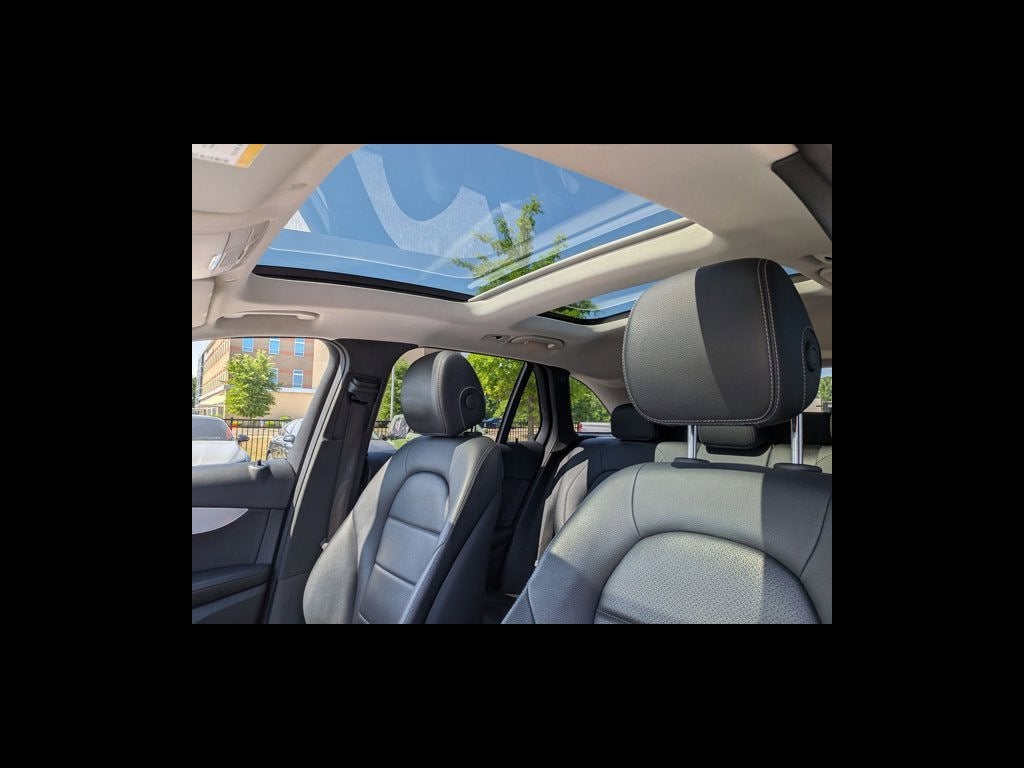 2022 Mercedes-Benz GLC GLC 300