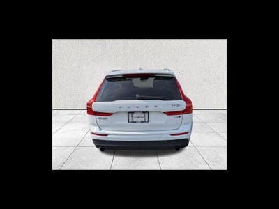 2020 Volvo XC60 Momentum