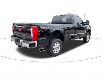 2024 Ford Super Duty F-350 SRW XLT