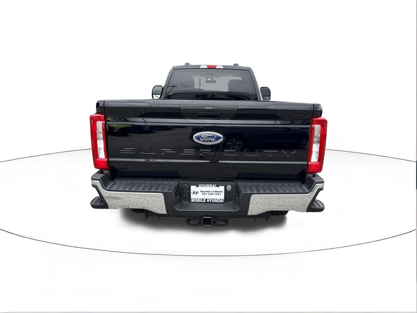 2024 Ford Super Duty F-350 SRW XLT