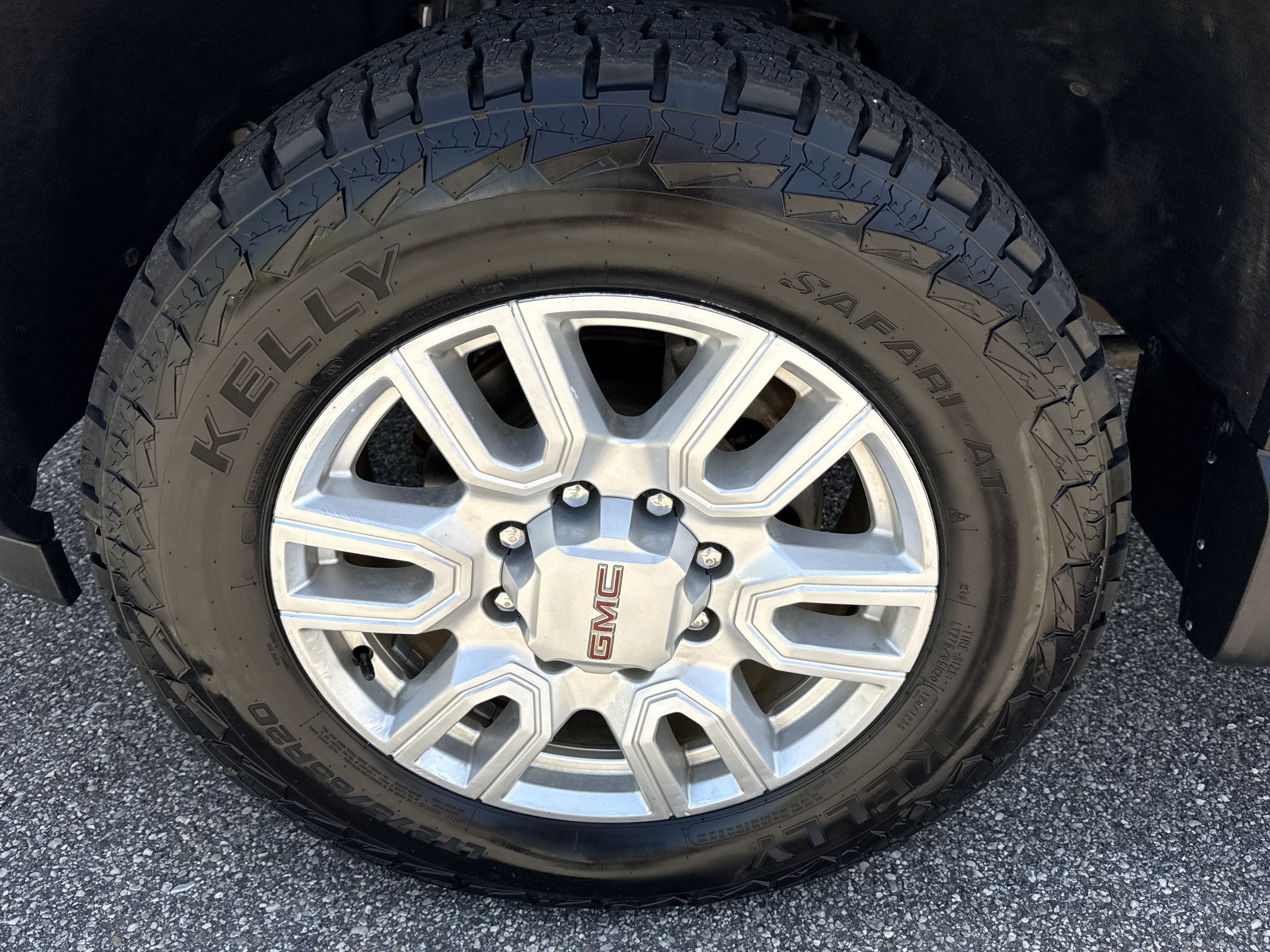 2024 GMC Sierra 2500HD SLT