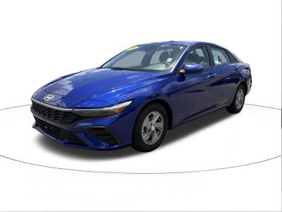 2025 Hyundai Elantra SE