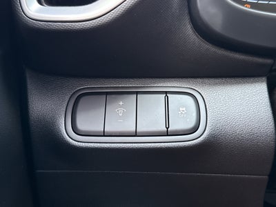 2025 Hyundai Venue SE