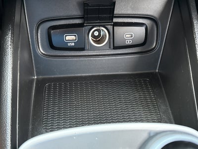 2025 Hyundai Venue SE