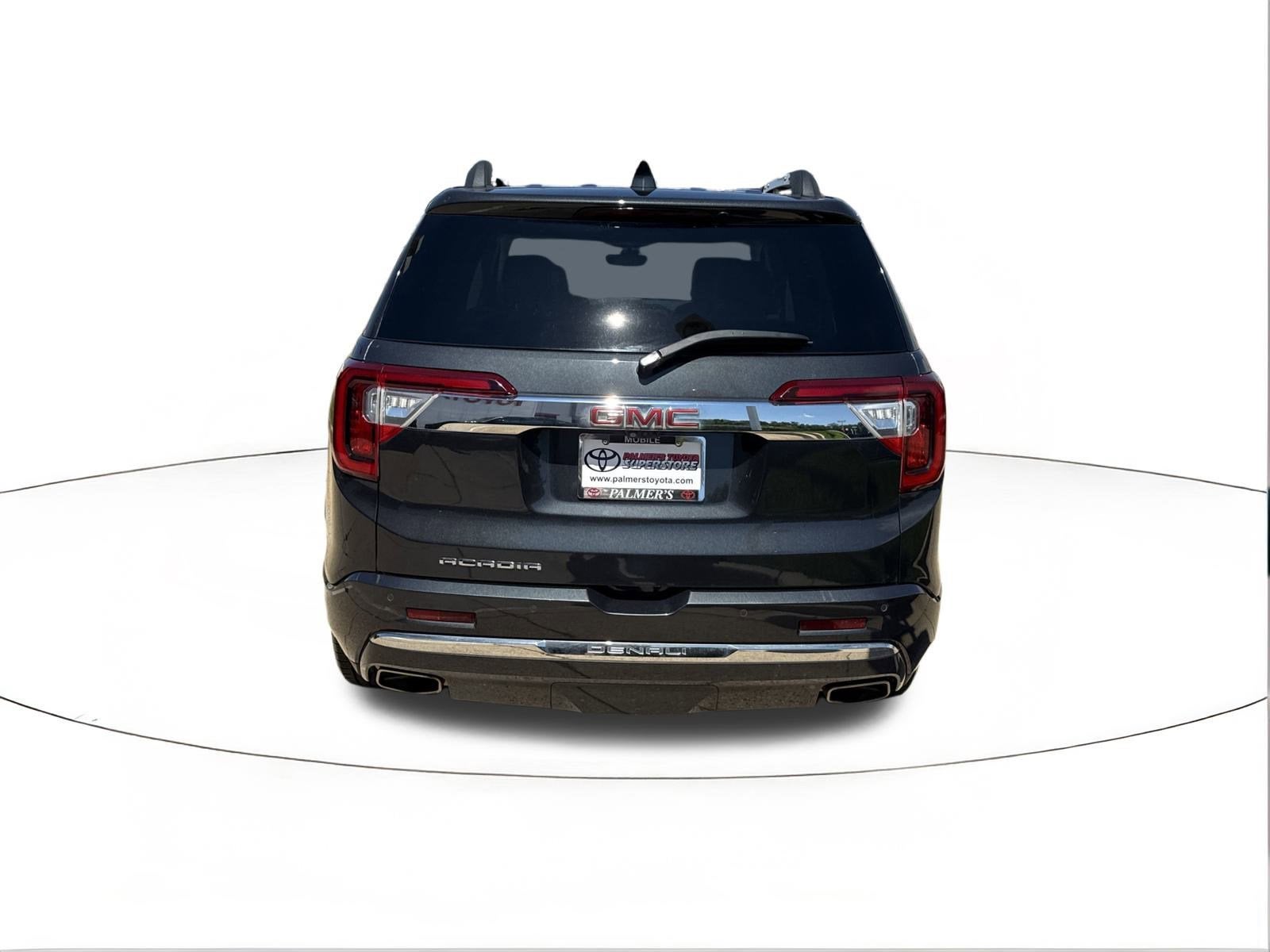 2022 GMC Acadia Denali