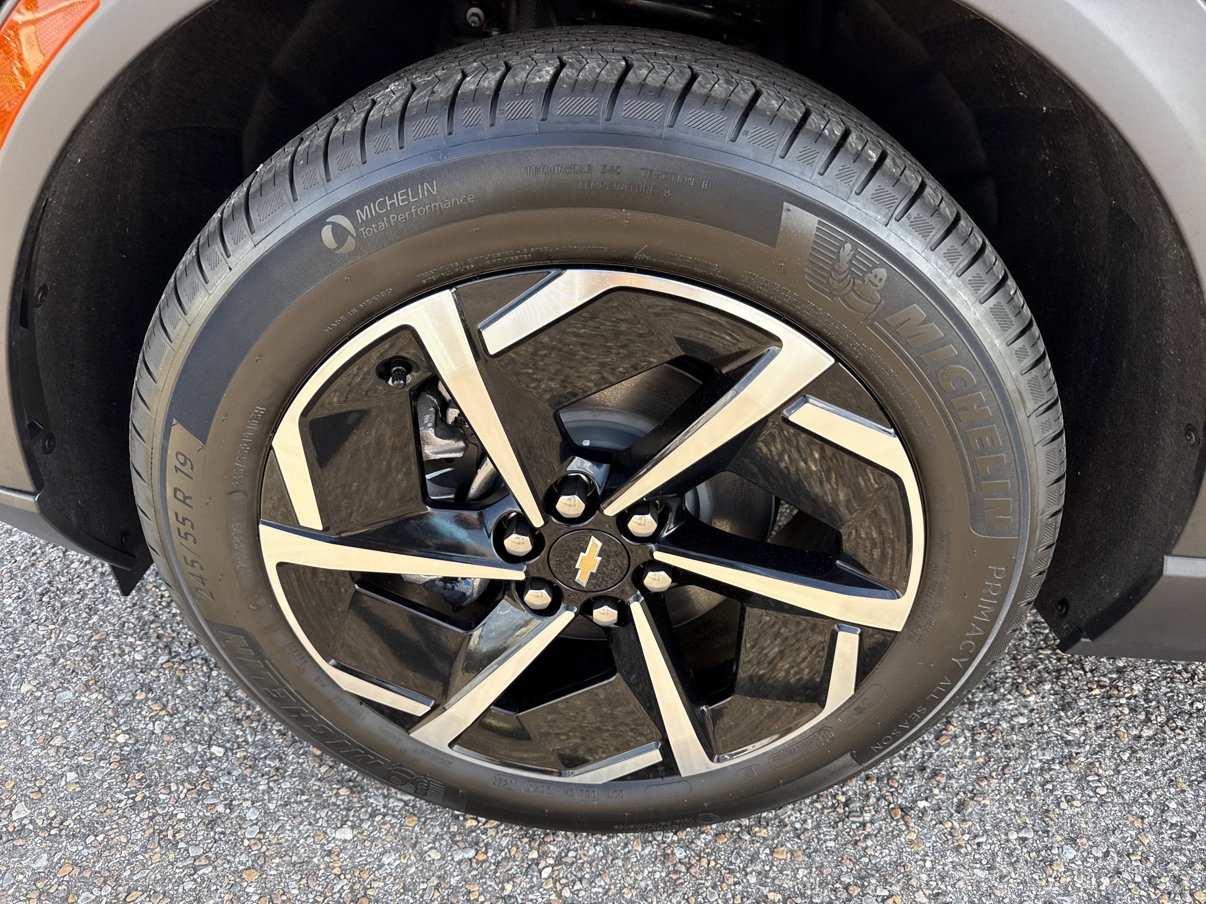 2026 Chevrolet Equinox EV LT1 w/PCY