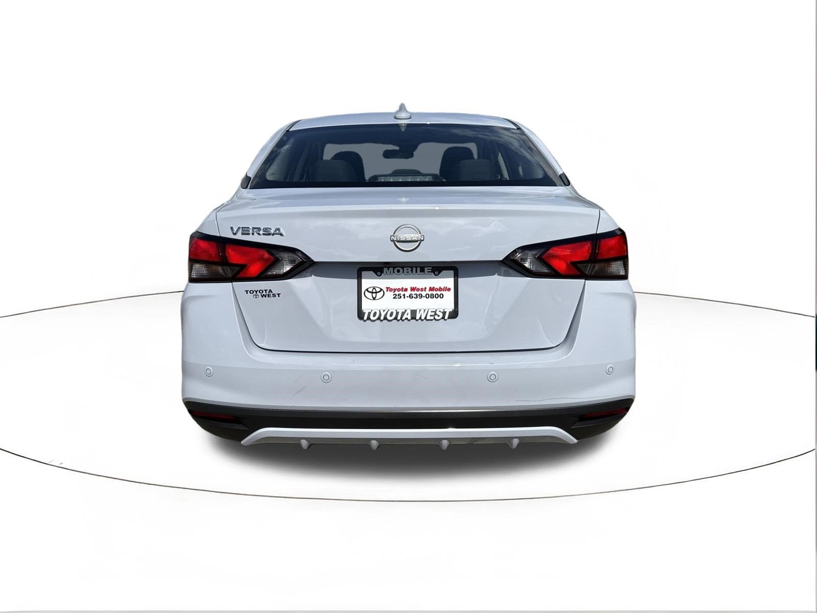 2025 Nissan Versa SV