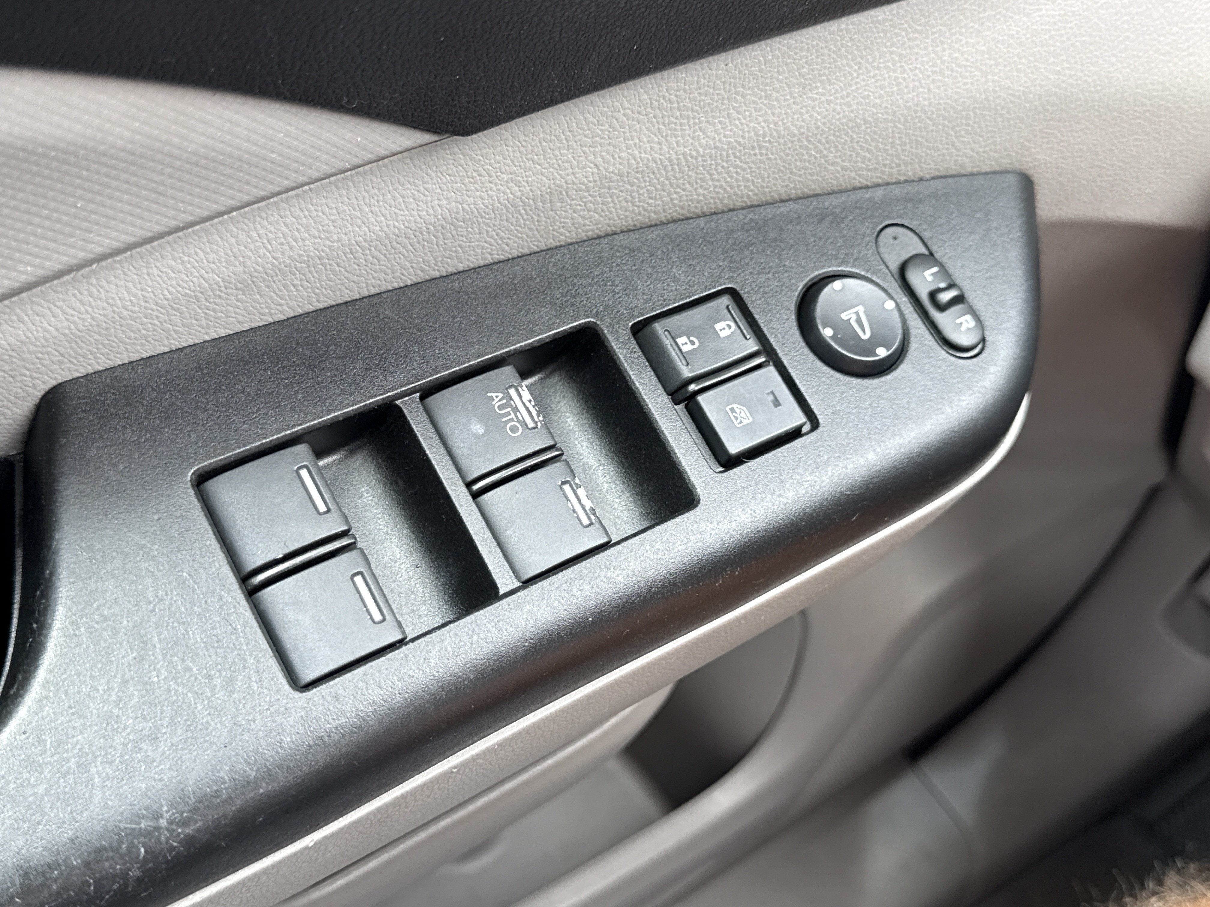 2012 Honda CR-V LX