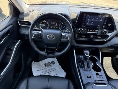 2021 Toyota Highlander Hybrid XLE