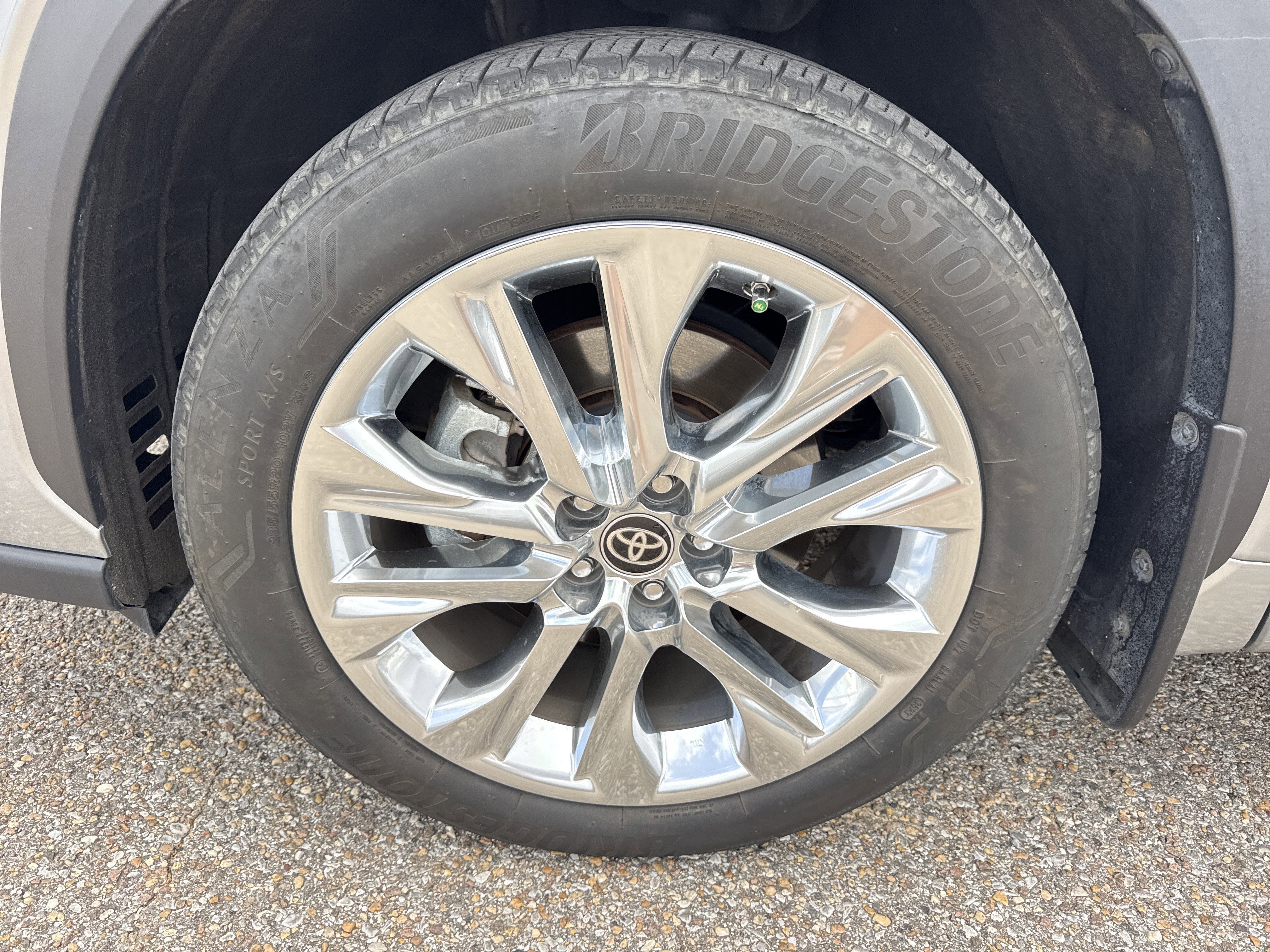 2024 Toyota Highlander Limited