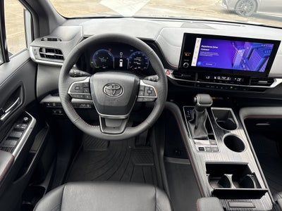 2025 Toyota Sienna XSE