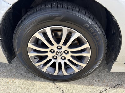 2020 Toyota Sienna XLE Premium