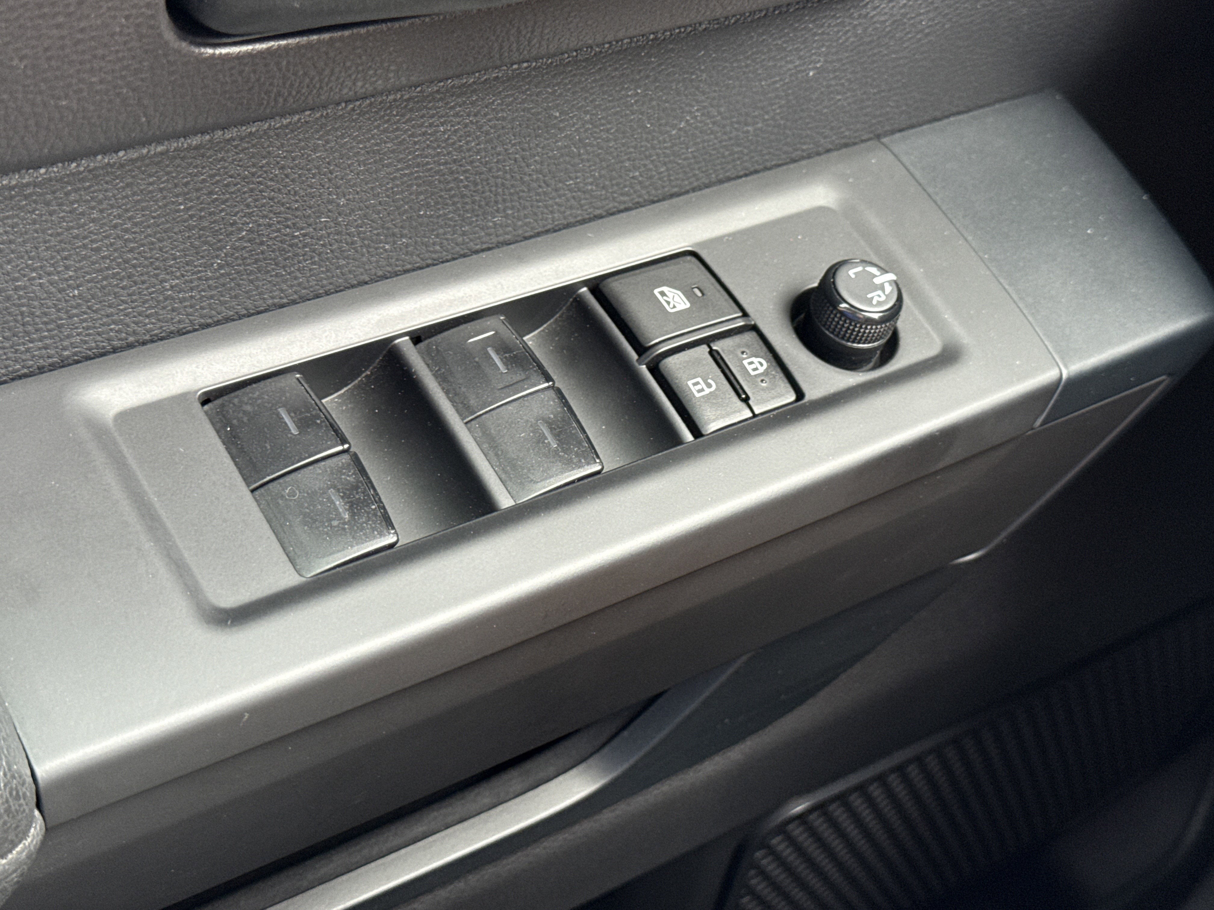 2023 Toyota Tundra 4WD SR