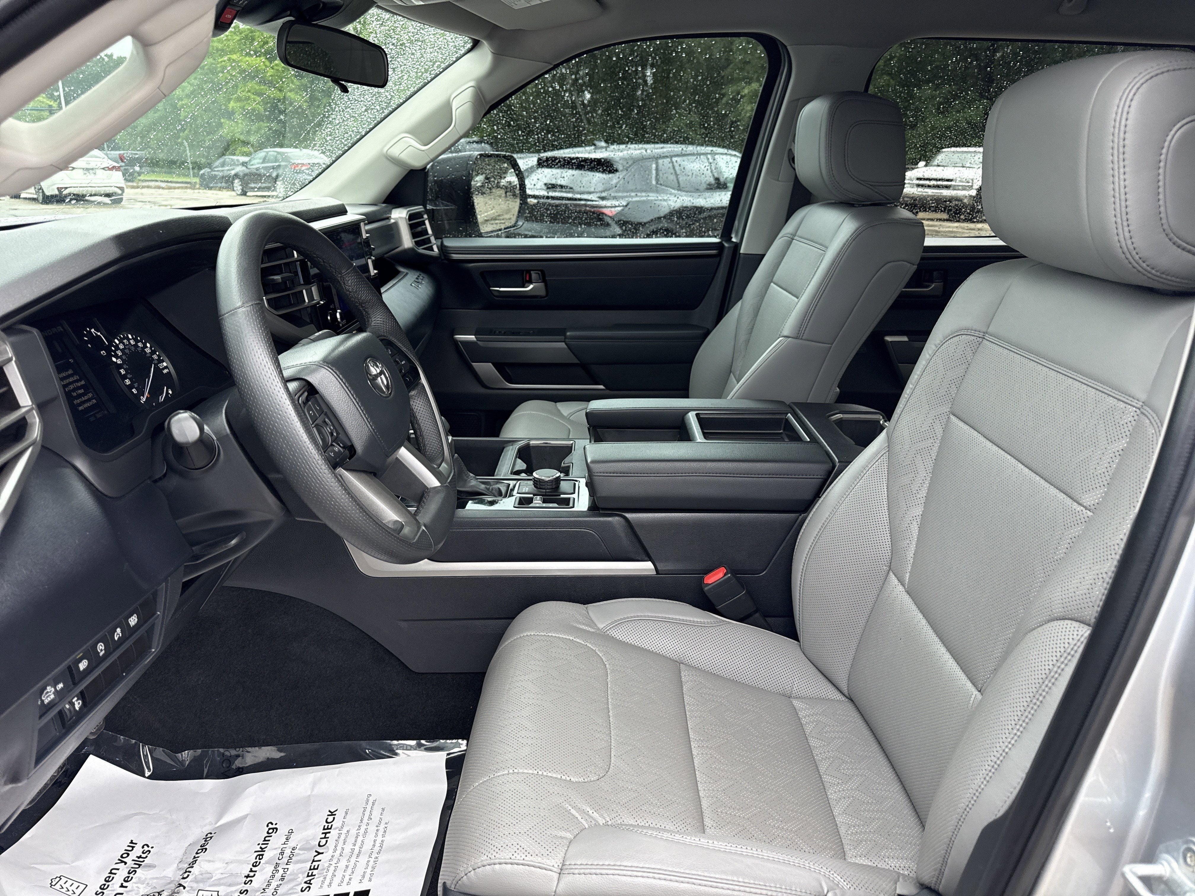 2024 Toyota Tundra 4WD SR5