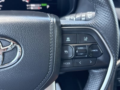 2025 Toyota Sequoia Base