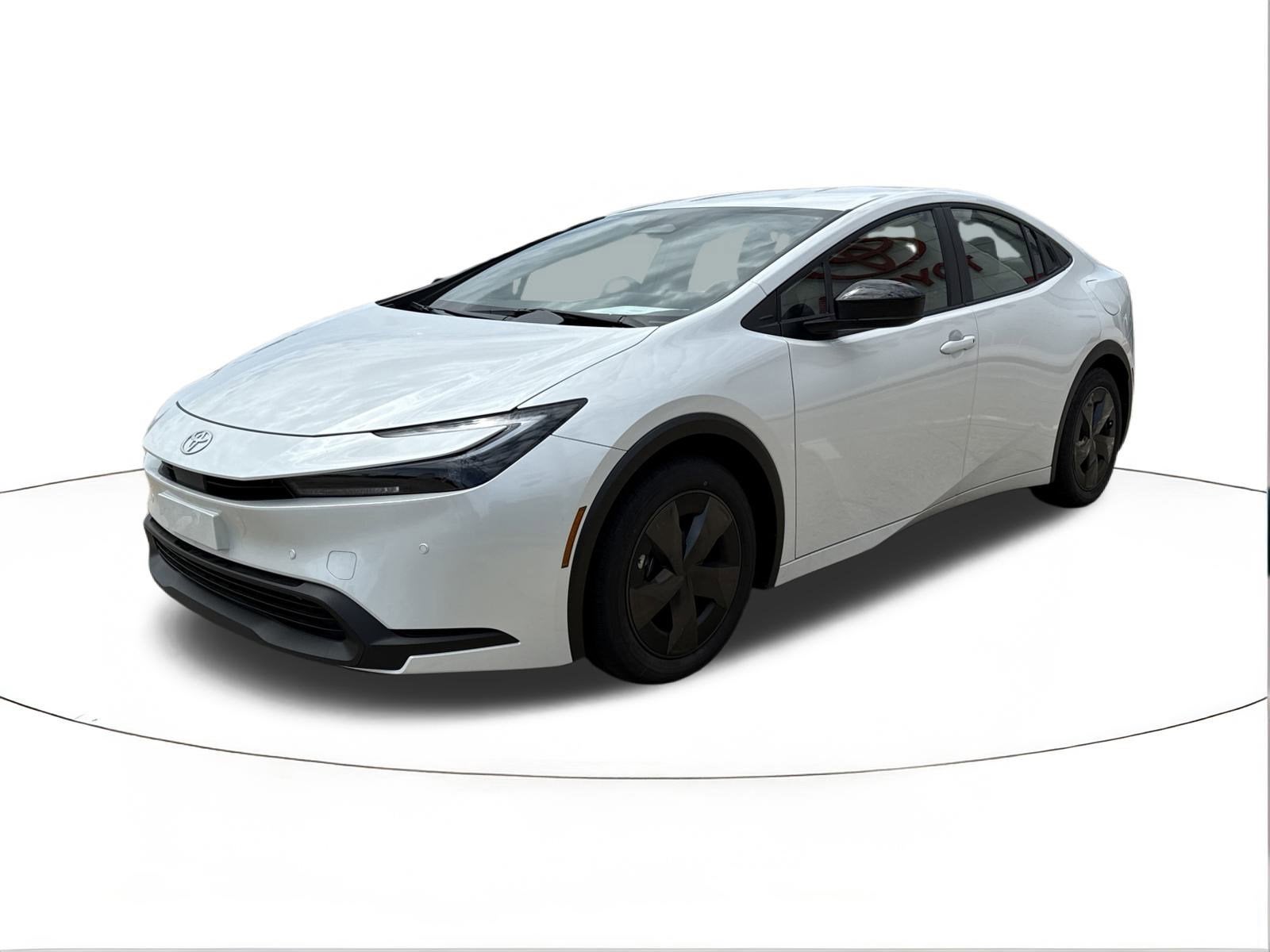 2025 Toyota Prius LE