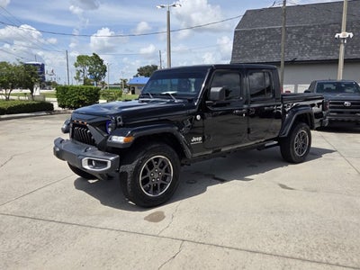 2023 Jeep Gladiator Overland