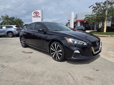 2022 Nissan Altima 2.5 SR