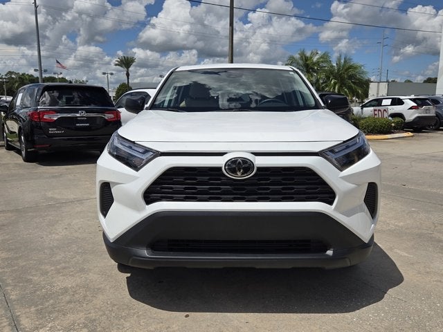 2025 Toyota RAV4 LE