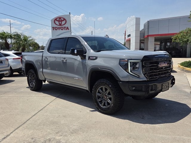 2025 GMC Sierra 1500 AT4X