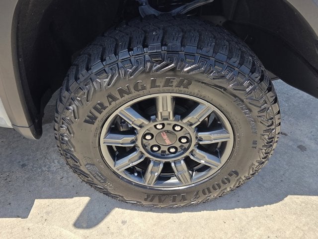 2025 GMC Sierra 1500 AT4X