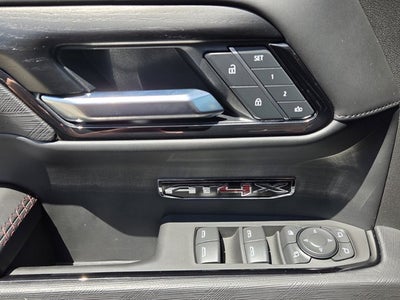 2025 GMC Sierra 1500 AT4X